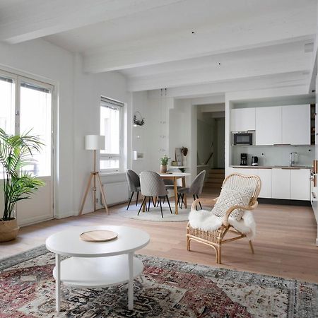 2Ndhomes Loft Apartment With Spa & Balcony By The White Church Helsinki Exterior photo