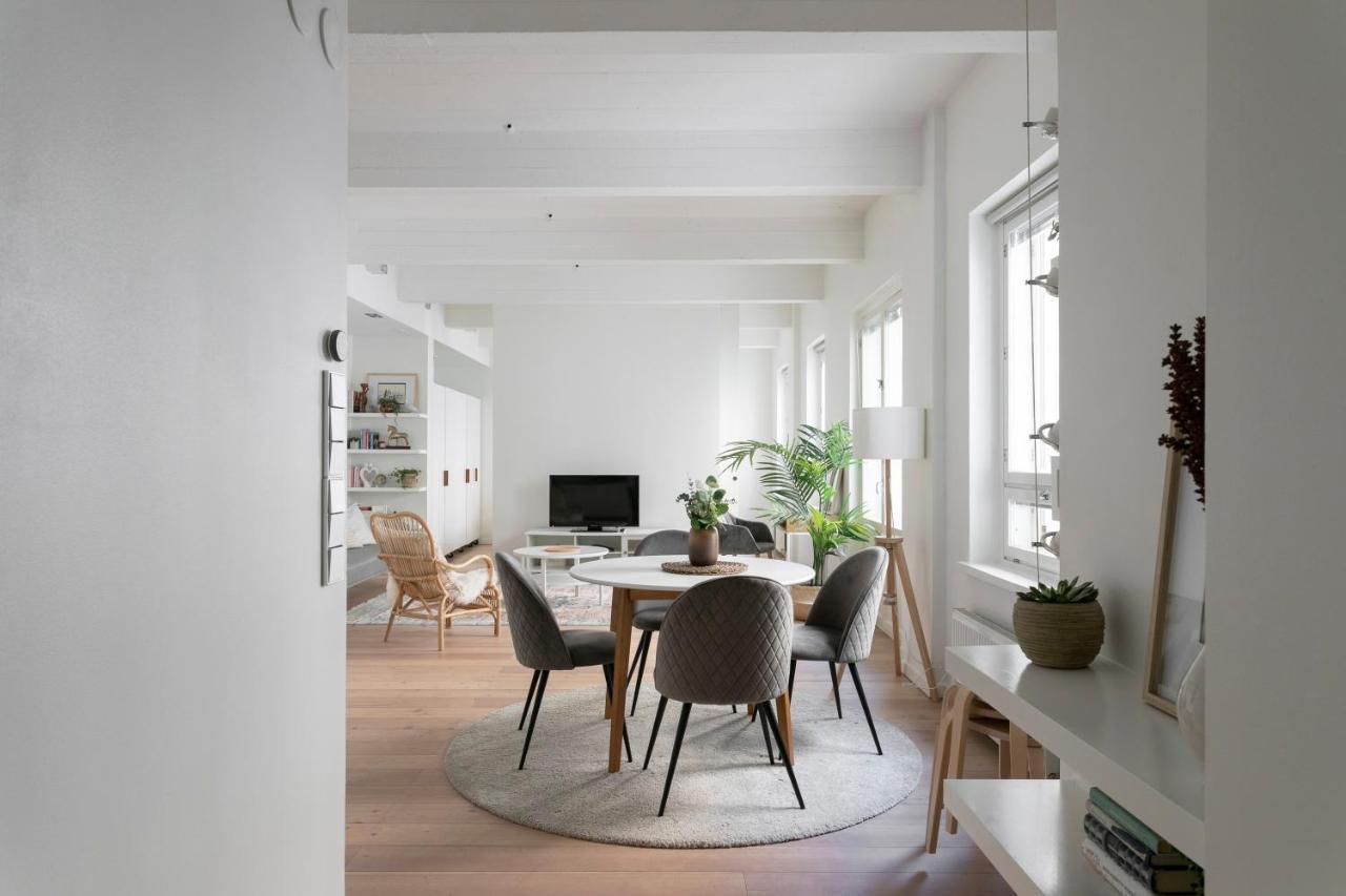 2Ndhomes Loft Apartment With Spa & Balcony By The White Church Helsinki Exterior photo